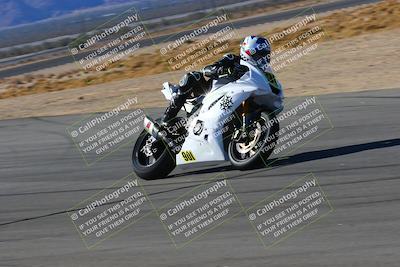 media/Jan-09-2022-SoCal Trackdays (Sun) [[2b1fec8404]]/Turn 8 (1045am)/